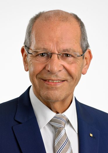 Karl-Heinz Wange, CDU/CSU, MdB.
Bundestagsabgeordnter, Abgeordneter
